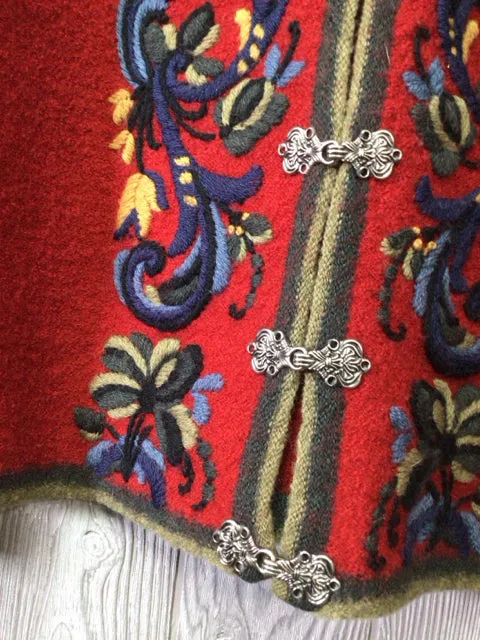 Vrikke Boiled wool Vintage Jacket Size Medium